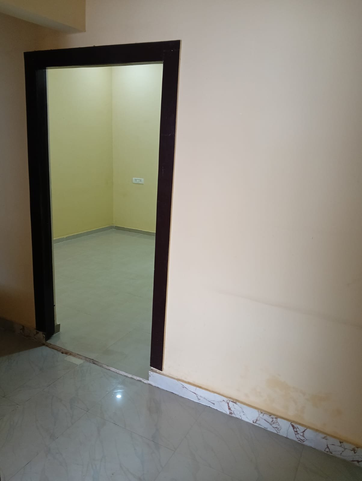 Residential Property in Anand Vihar Colony, Chinhat - Image 4