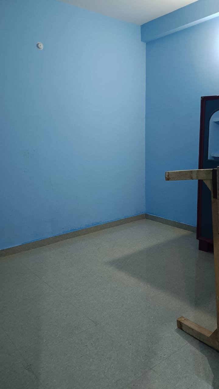 Residential Property in Awadh Vihar Colony, Chinhat - Image 4