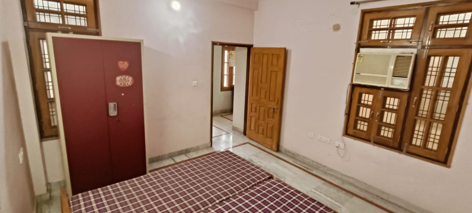 Residential Property in Vijayant Khand, Gomti Nagar - Image 5