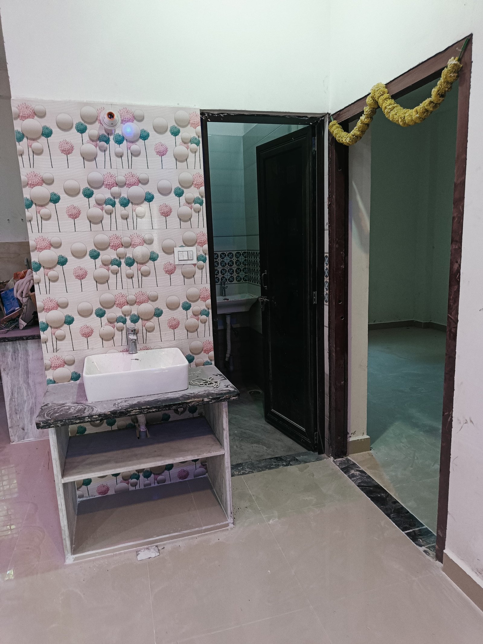 Residential Property in Palm Paradise Chandan Indira Nagar, Munshi Puliya - Image 9