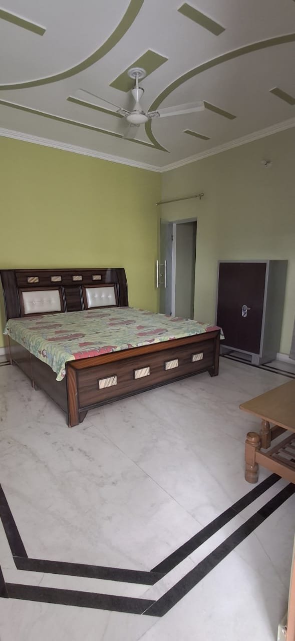 Residential Property in Kailash Vihar, Kamta - Image 1