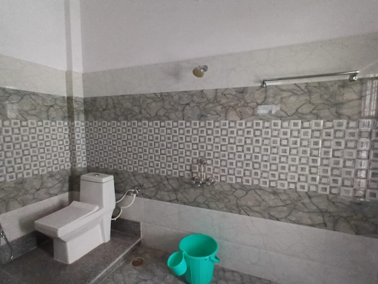 Residential Property in Vineet Khand 6, Gomti Nagar - Image 7