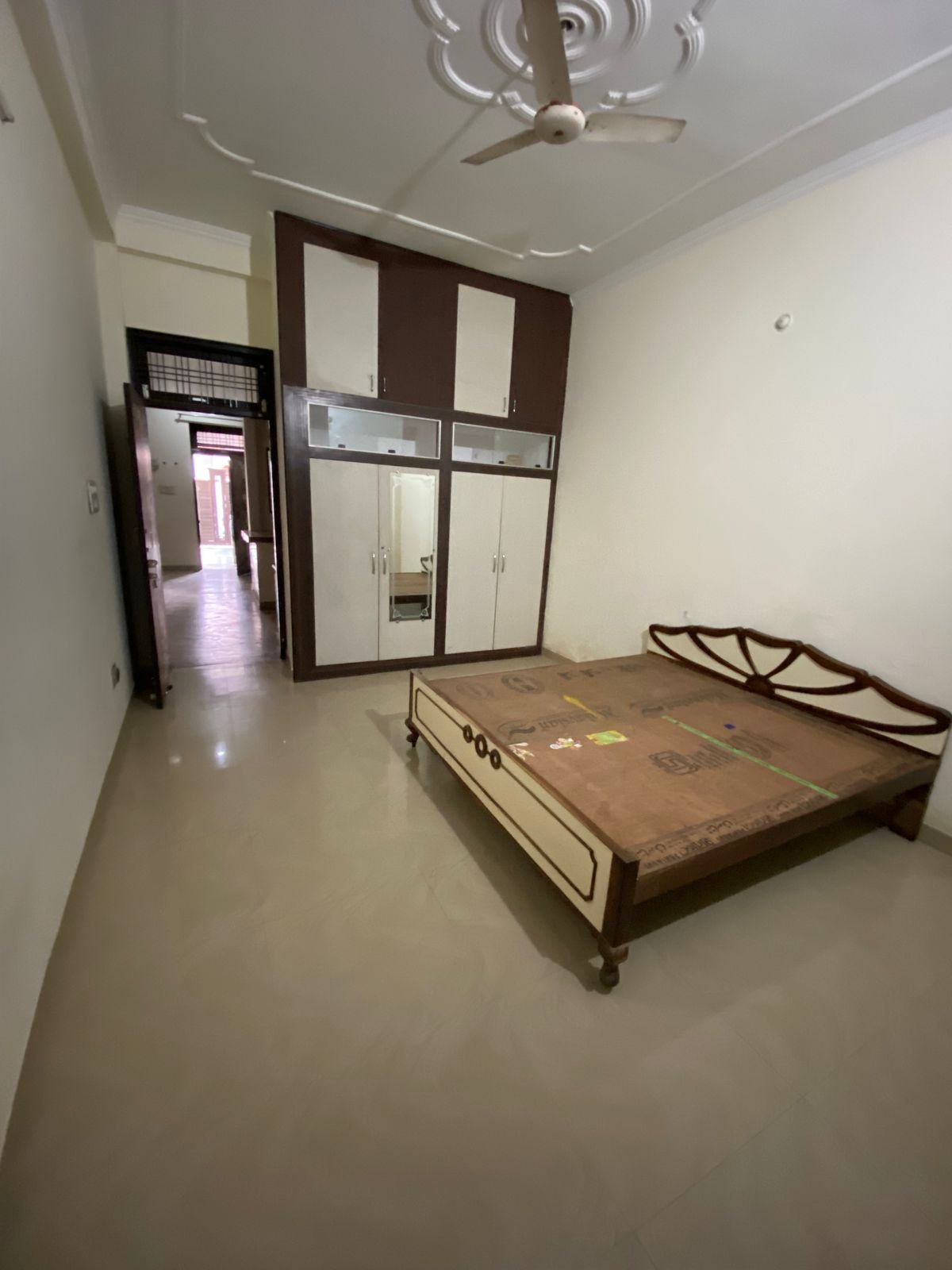 Residential Property in Vikalp Khand, Gomti Nagar - Image 9