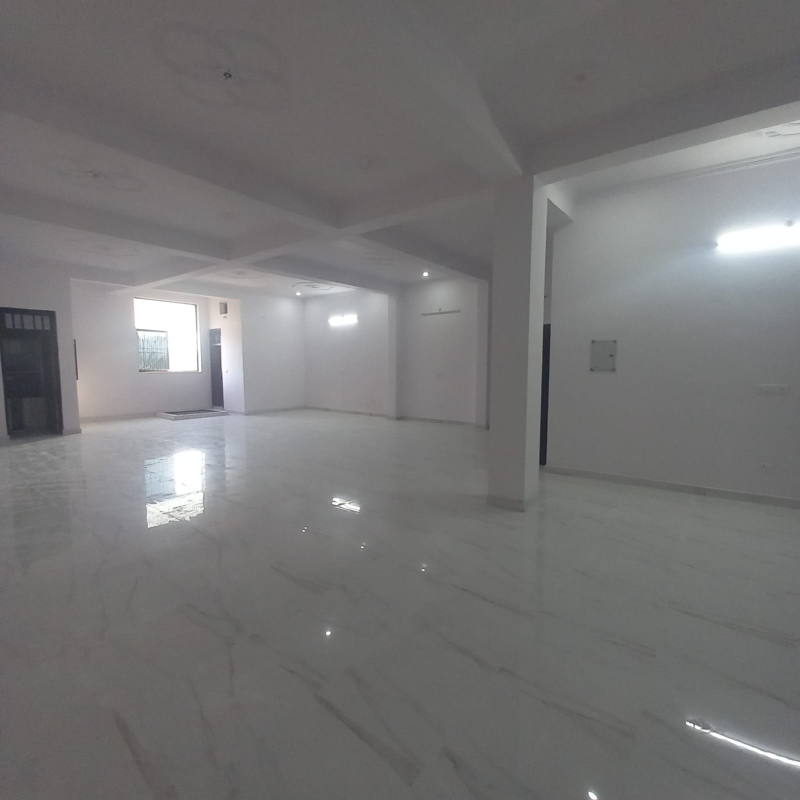 Commercial Property in Viraj Khand, Gomti Nagar - Image 3