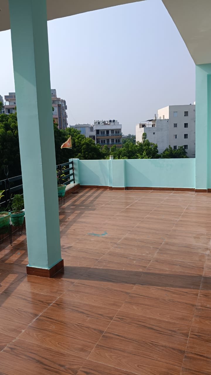 Residential Property in Awadh Vihar Colony, Chinhat - Image 7