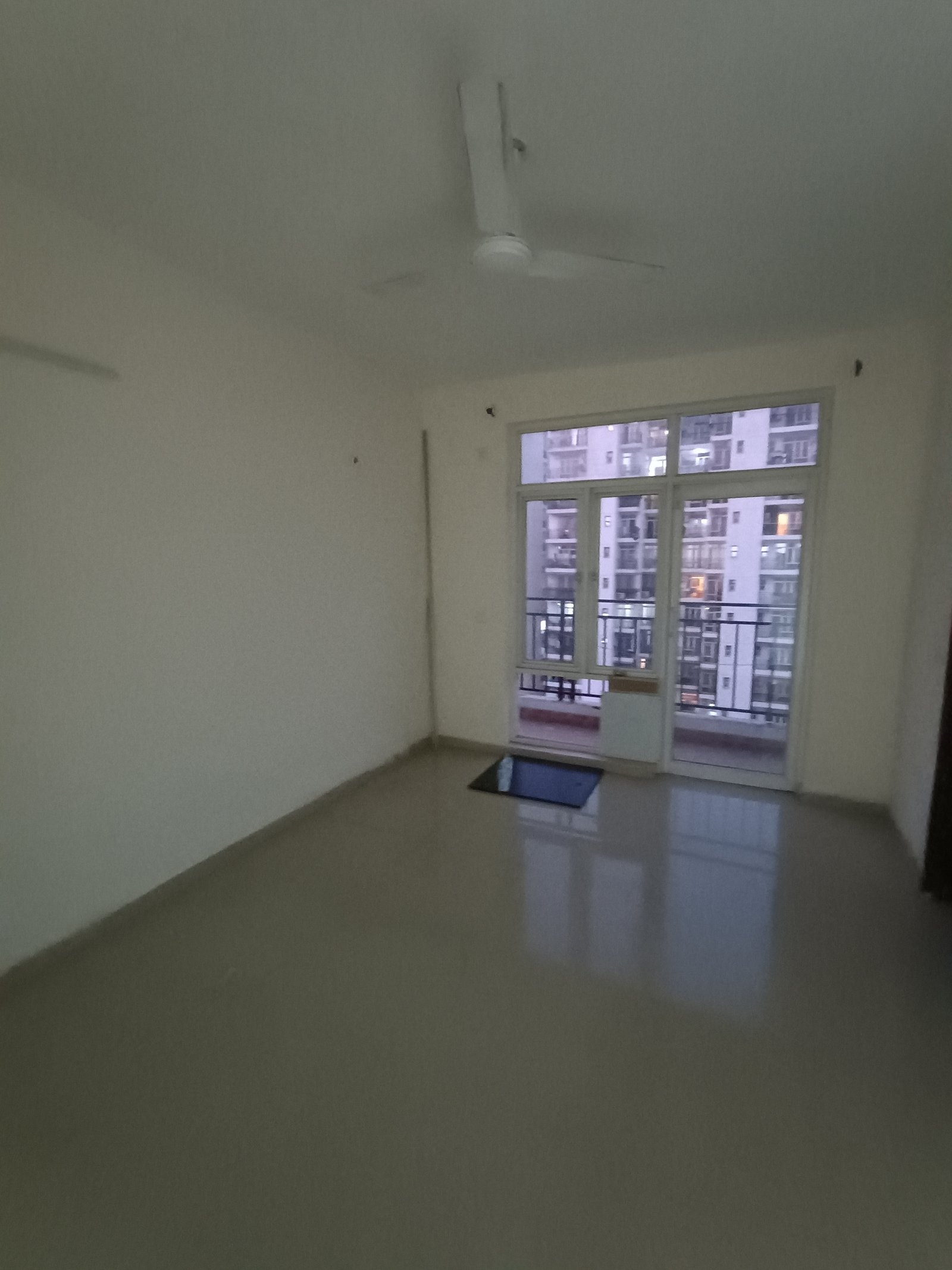 Residential Property in Omex R2, Gomti Nagar Extension - Image 5