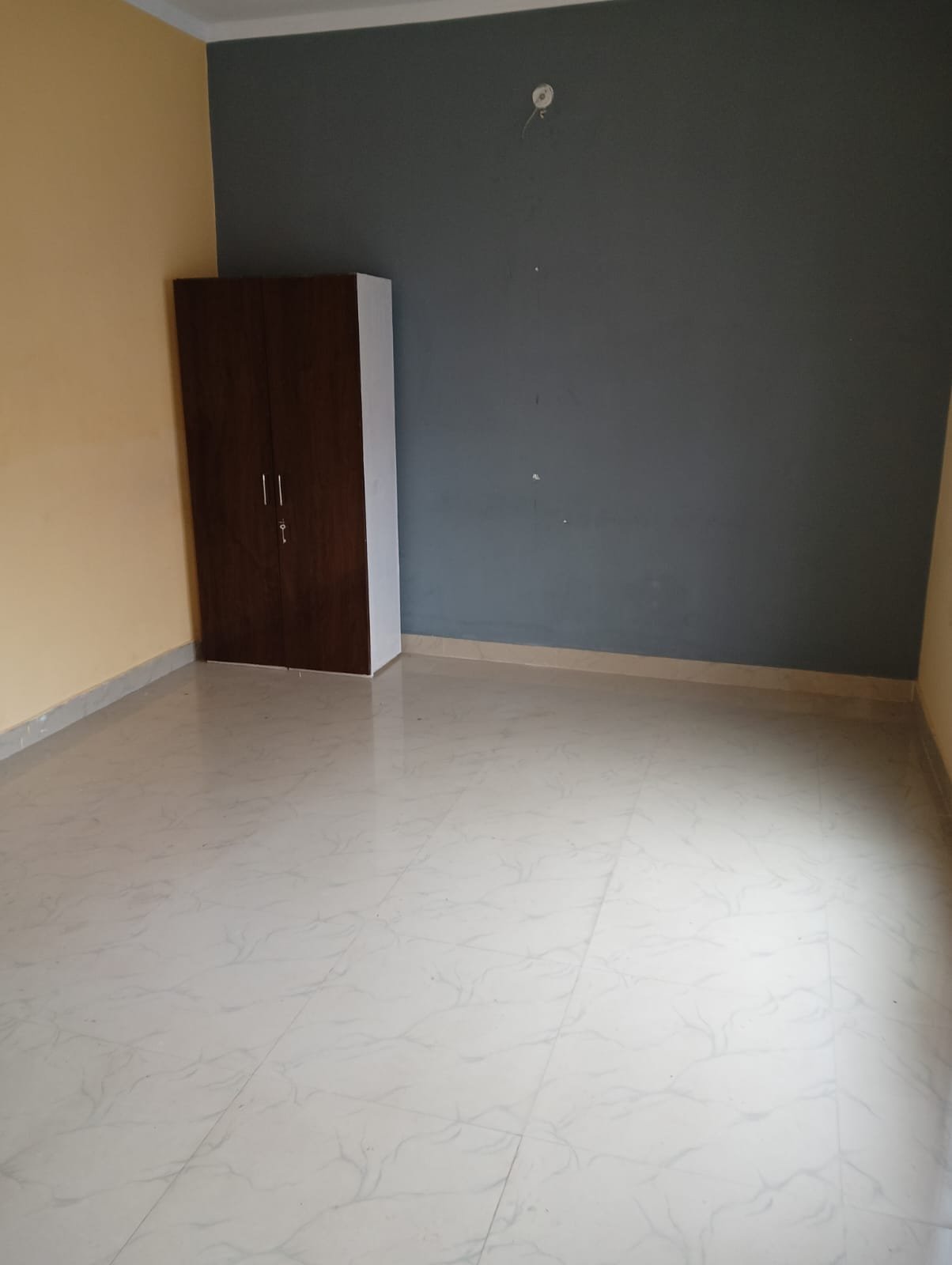Residential Property in Anand Vihar Colony, Chinhat - Image 7