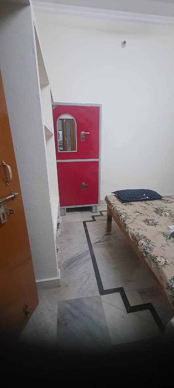 Residential Property in Shankar Puri Colony, Kamta - Image 1