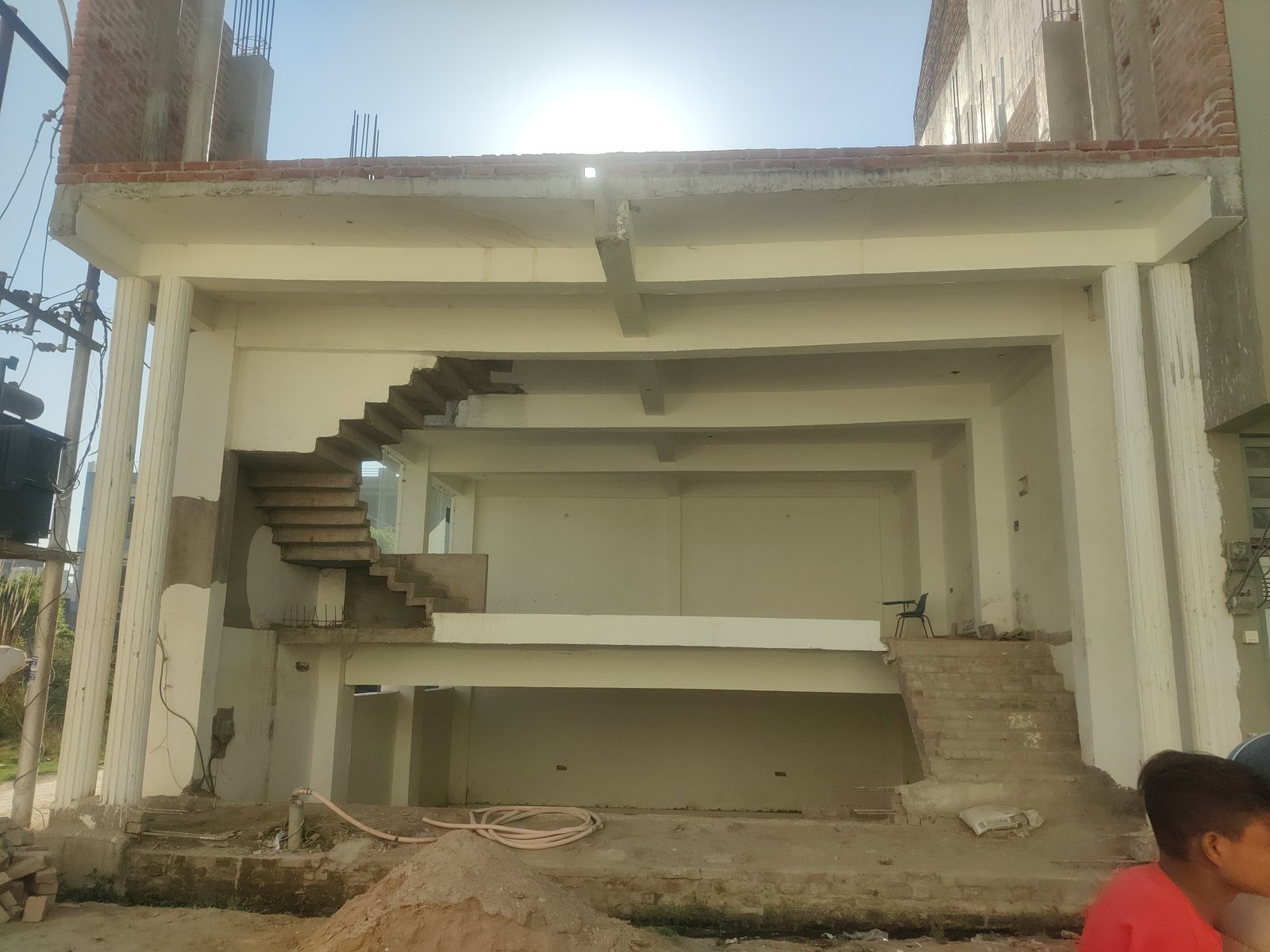 Commercial Property in Sultanpur Road, Arjungunj - Image 5