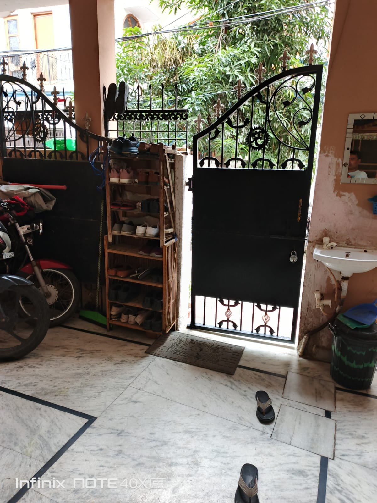 Residential Property in Hanuman Market, Kamta - Image 4