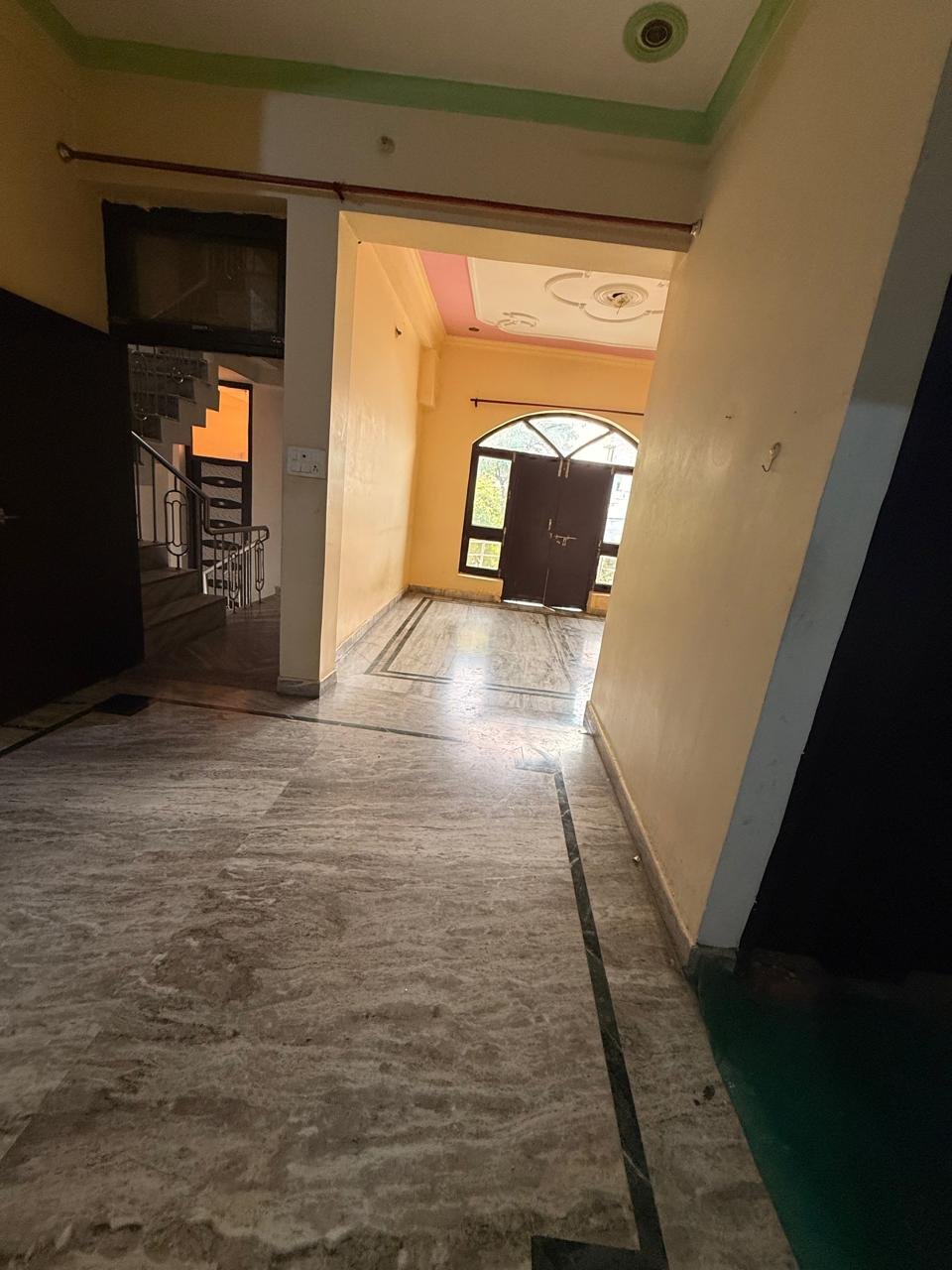 Residential Property in Vibhav Khand, Gomti Nagar - Image 5