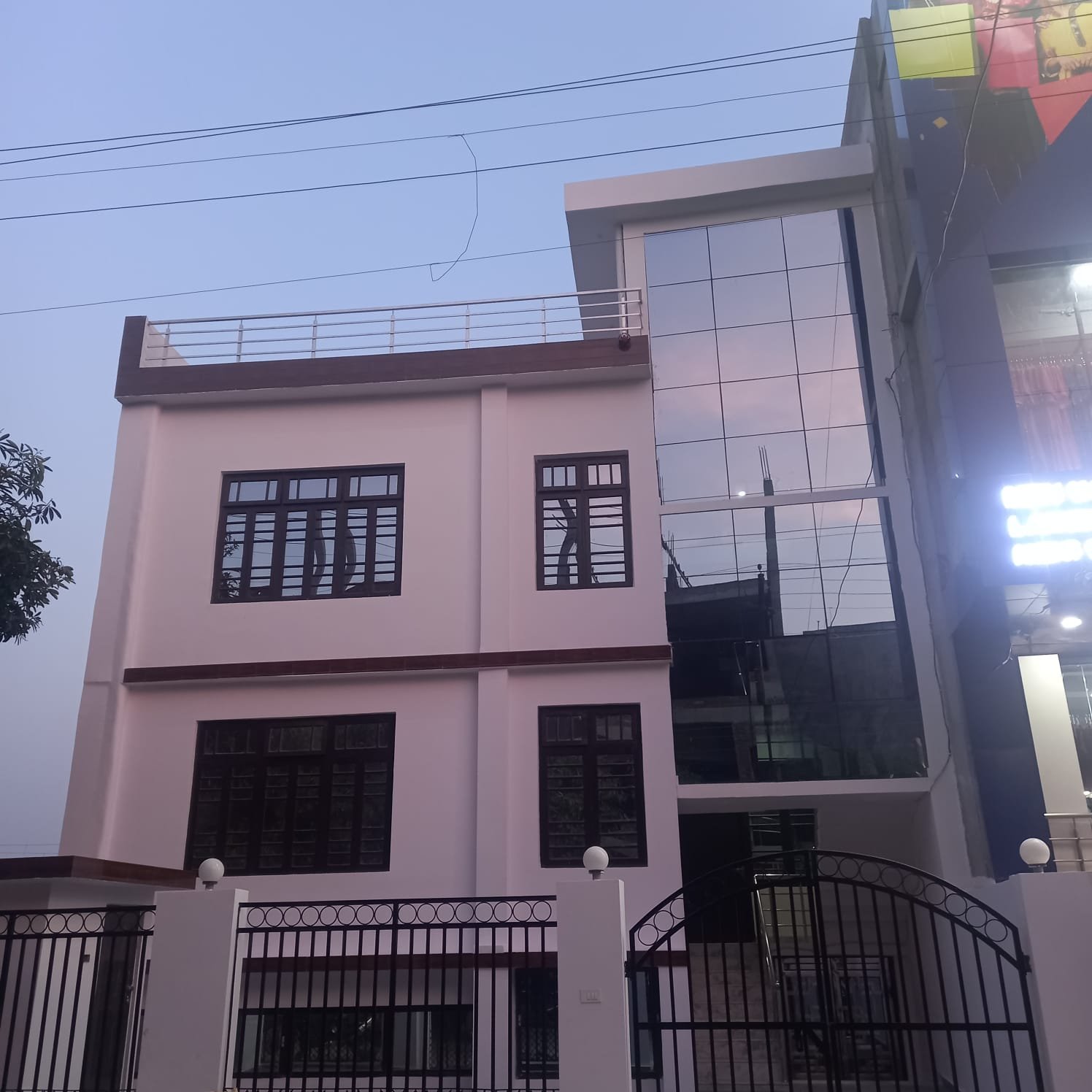 Commercial Property in Viraj Khand, Gomti Nagar - Image 9