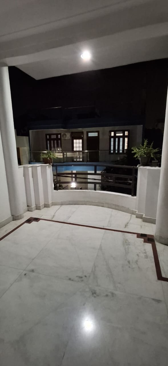 Residential Property in Kailash Vihar, Kamta - Image 8