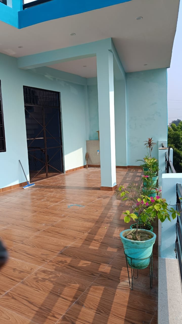 Residential Property in Awadh Vihar Colony, Chinhat - Image 6