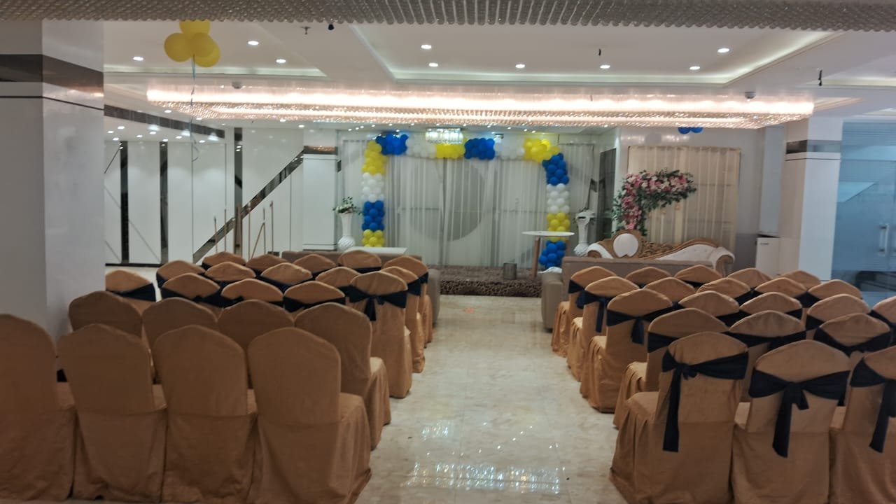 Commercial Property in Aashiyana Road, Aashiyana - Image 1