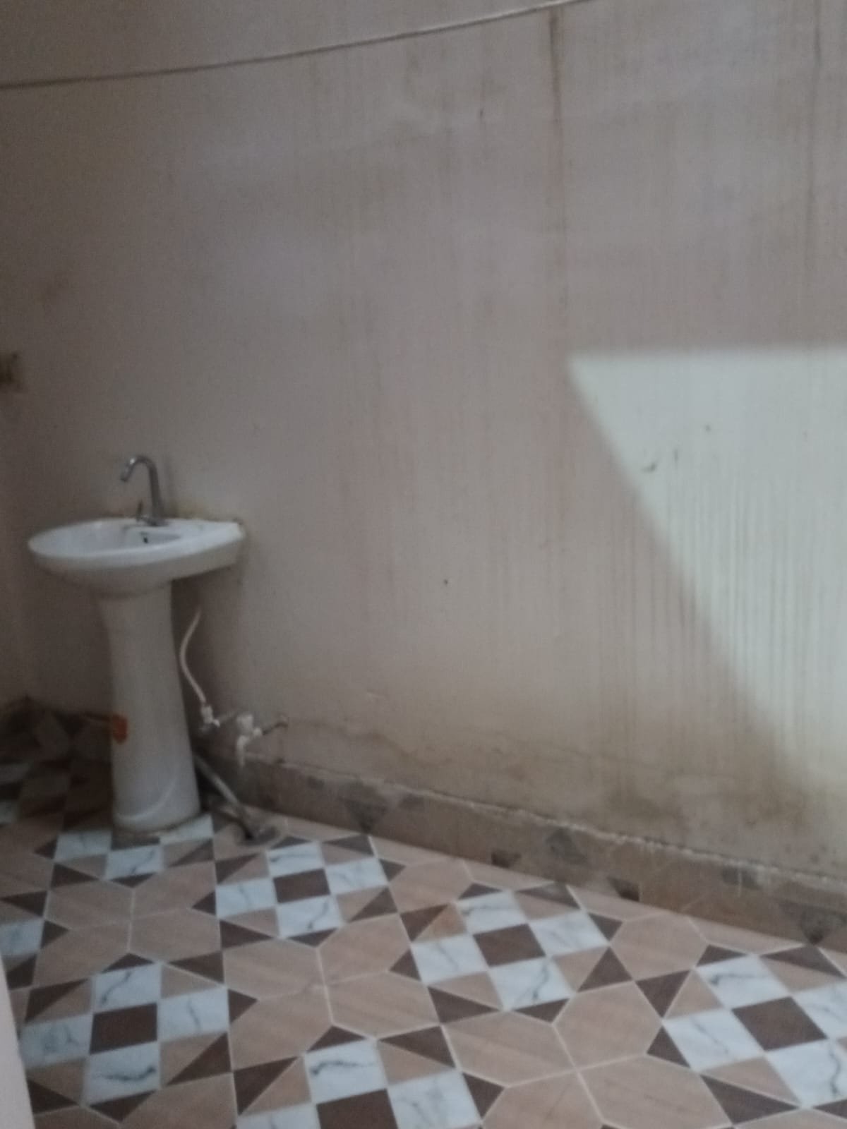 Residential Property in Matiyari, Matiyari - Image 8