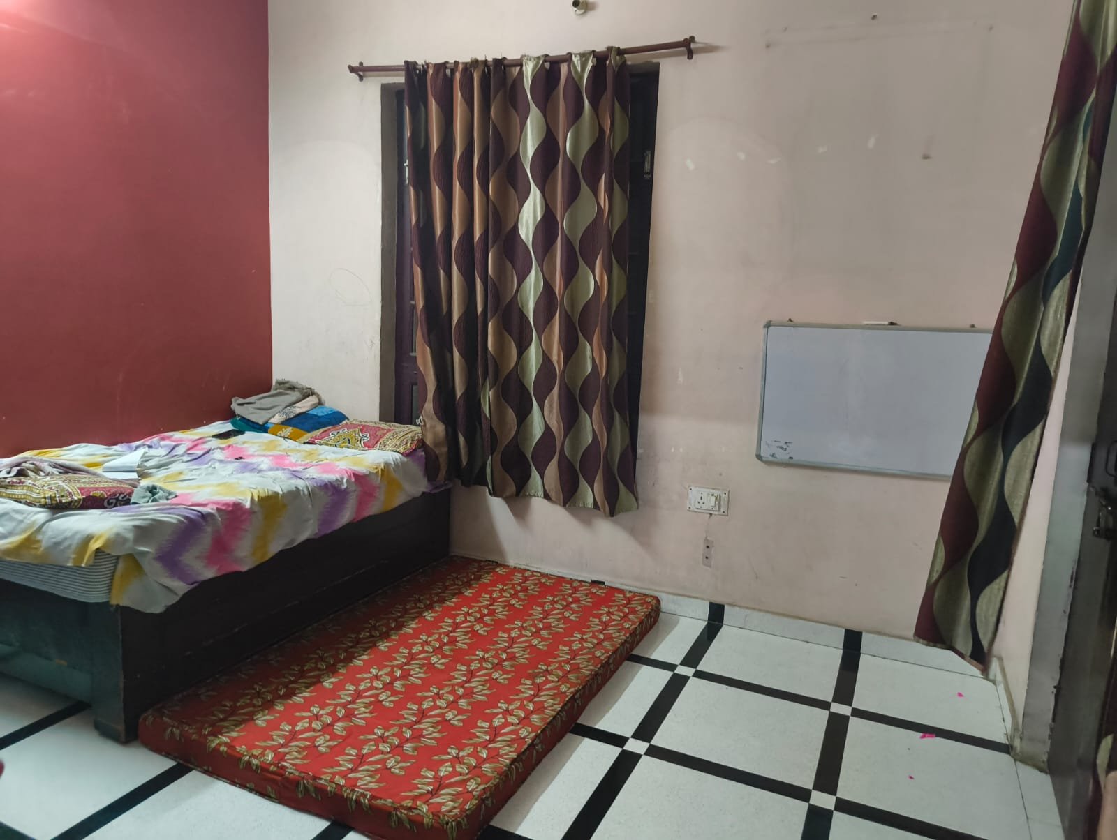 Residential Property in Sanatan Nagar, Kamta - Image 5