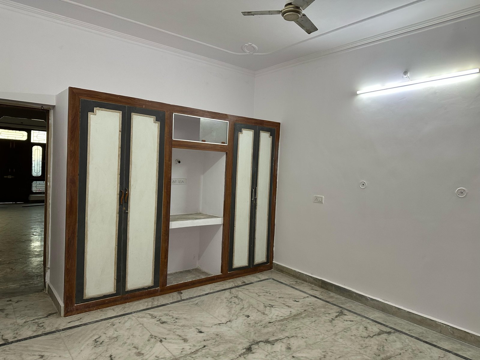 Residential Property in Faridi Nagar, Indira Nagar - Image 1
