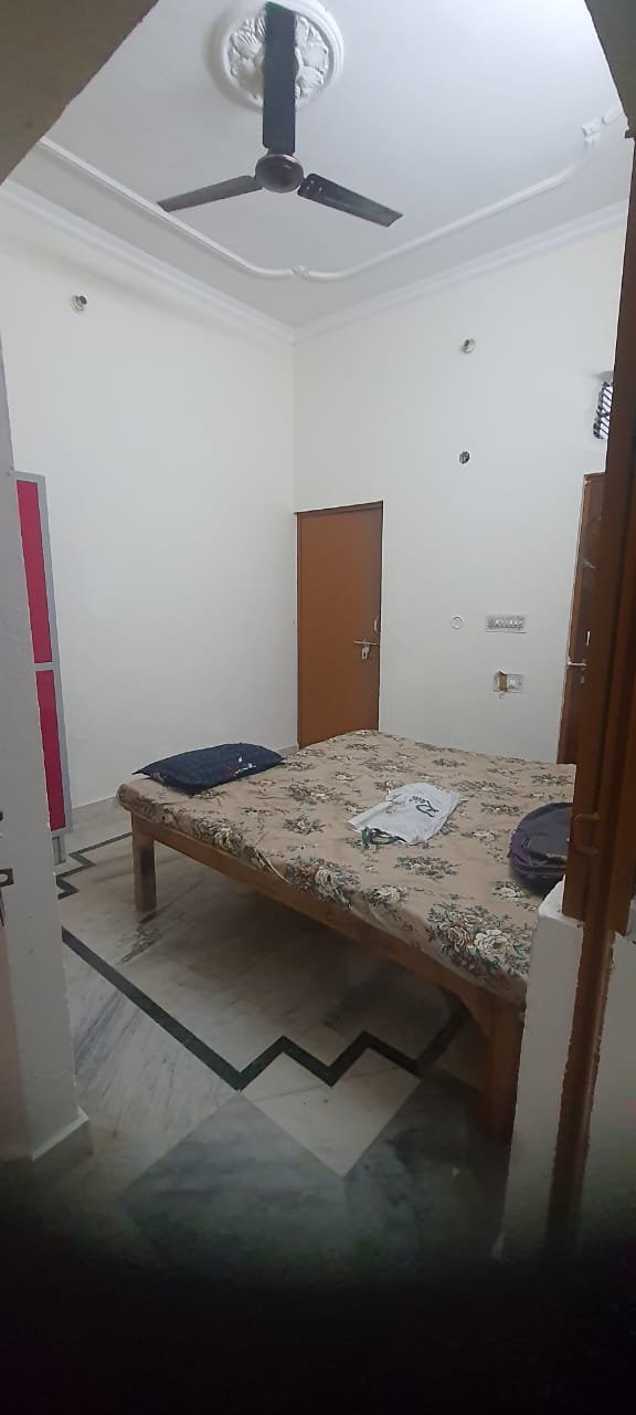 Residential Property in Shankar Puri Colony, Kamta - Image 2