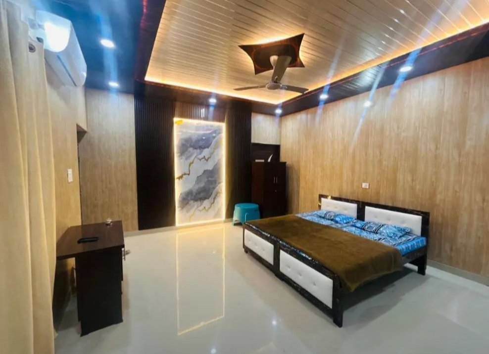 Residential Property in Uattardhona, Tiwarigunj - Image 1